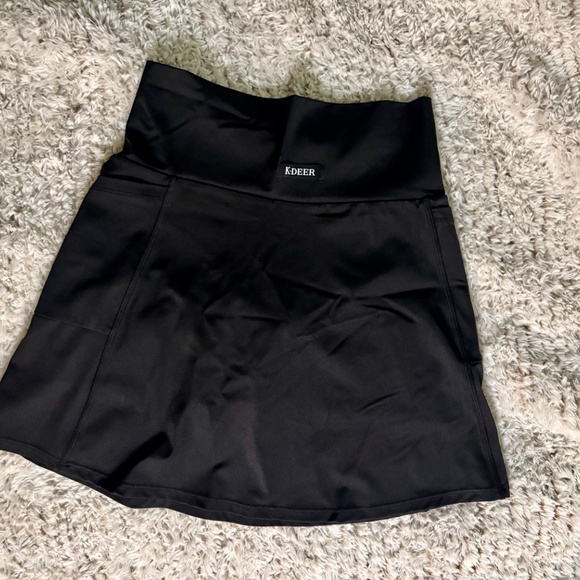 K-Deer Black Pocket Skort Size Small - Picture 2 of 5